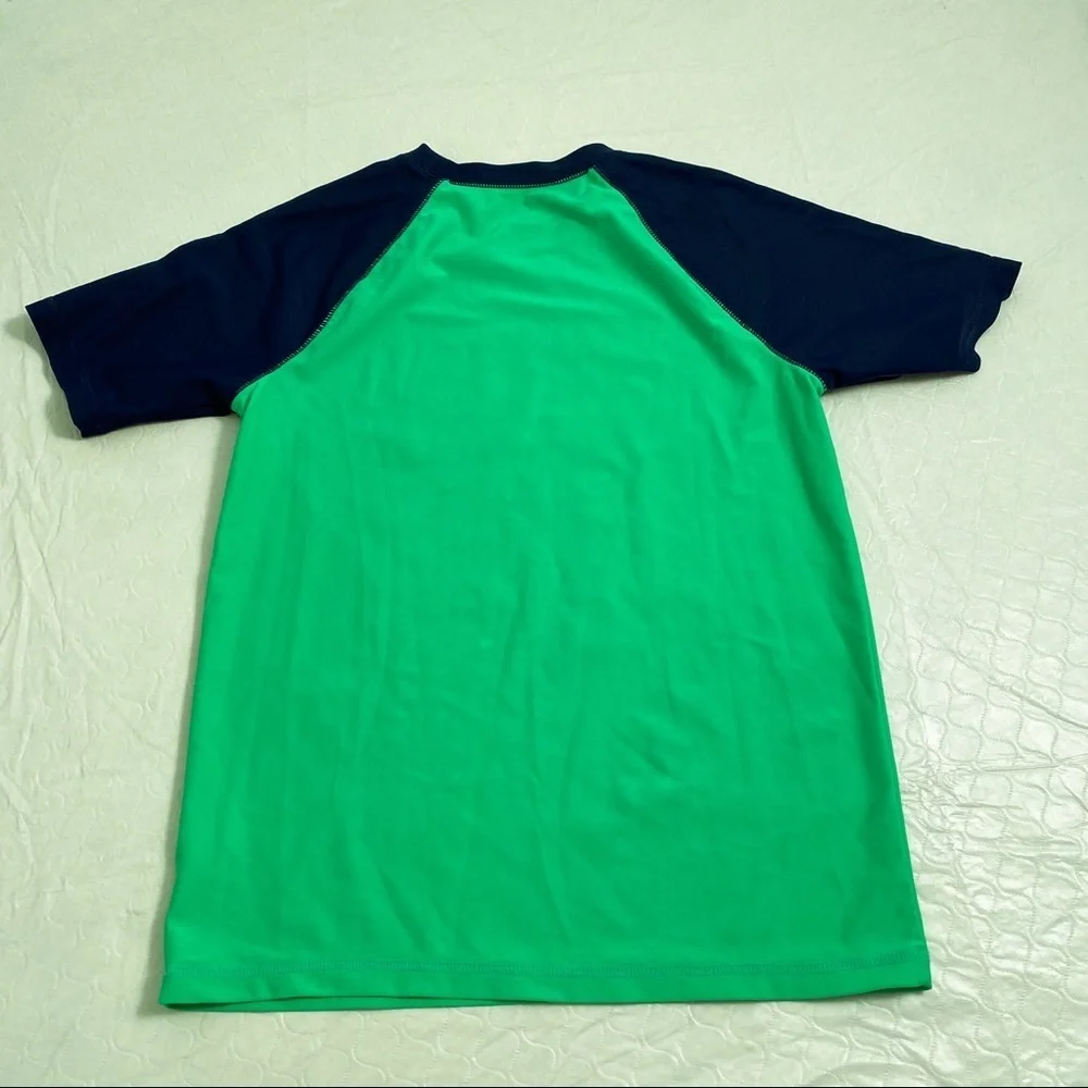 Gap green and navy short sleeve rash guard L = 10